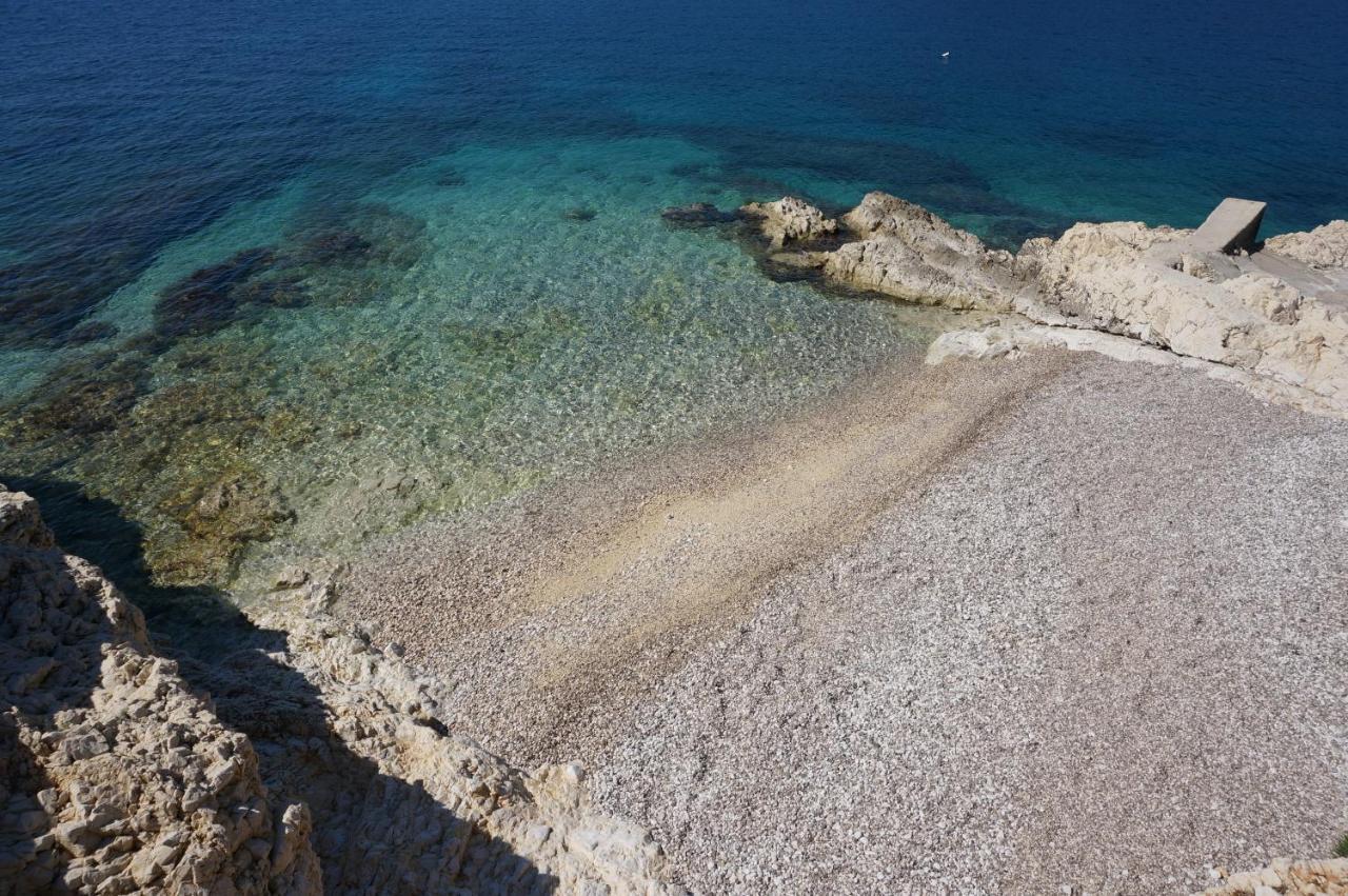 Apartment Layla - Intermezzo With Sea View In Center Of Rabac Exterior photo